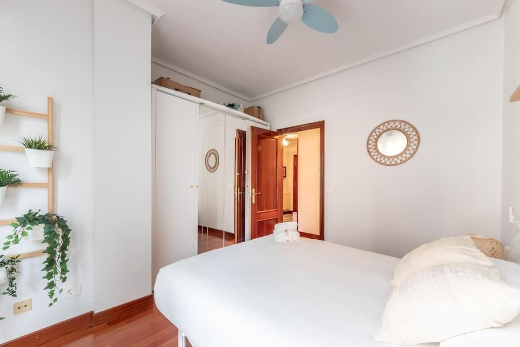Ferienwohnung Acogedor Piso En Santurtzi .Parking Privado Exterior foto