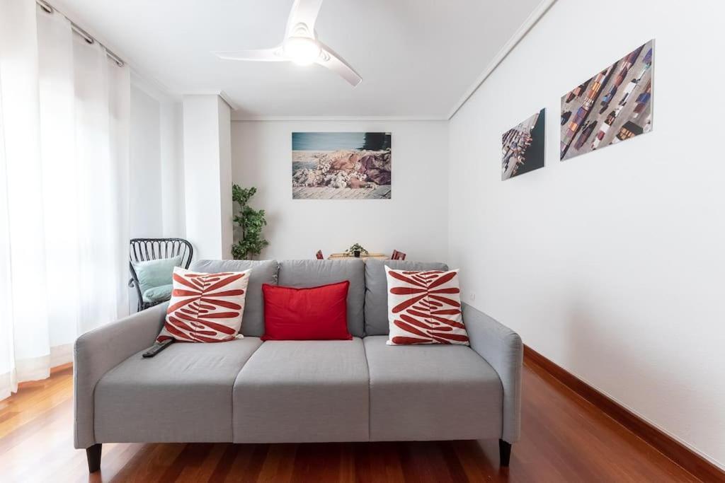 Ferienwohnung Acogedor Piso En Santurtzi .Parking Privado Exterior foto